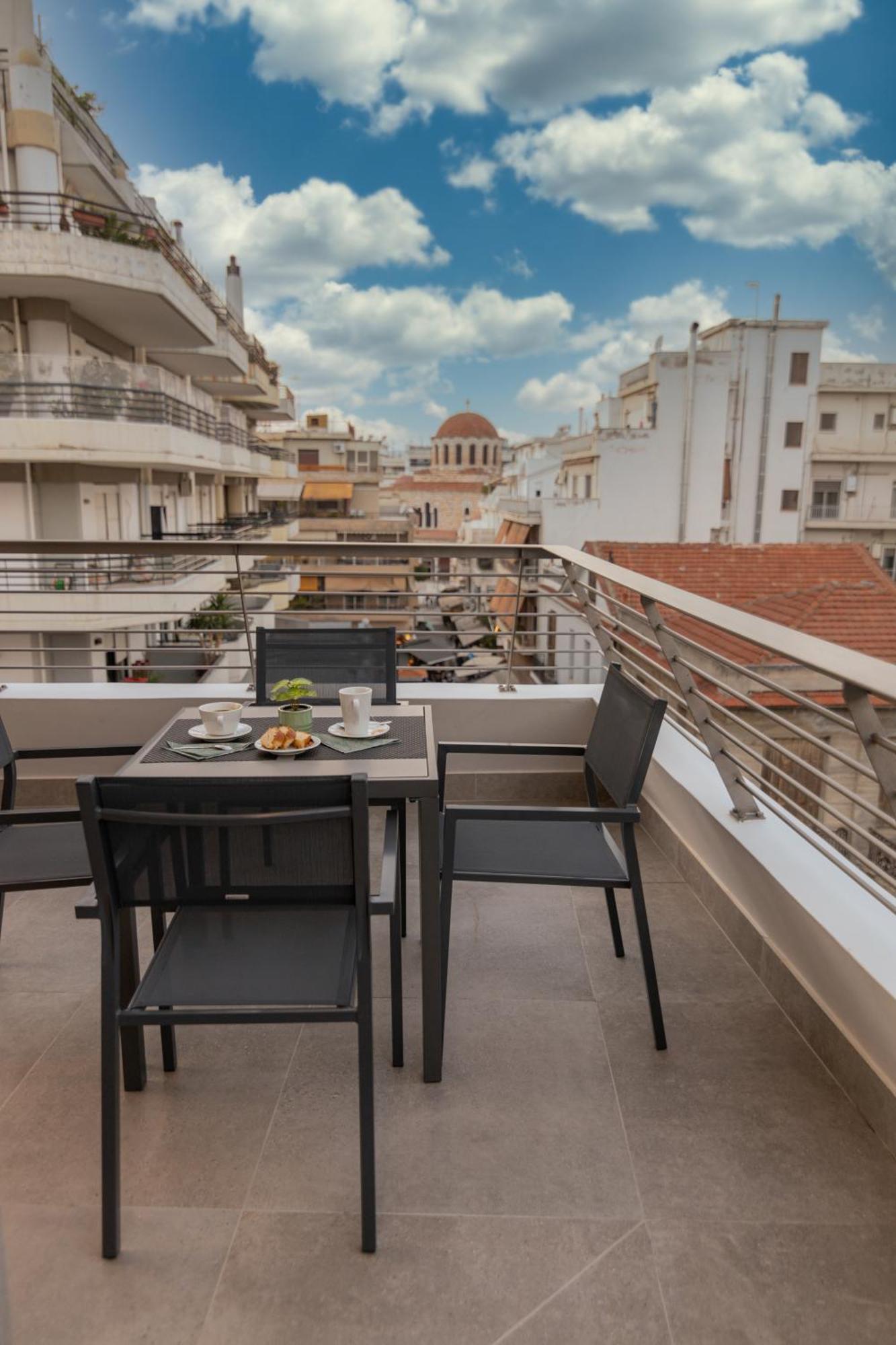 Aeson Premium Living Aparthotel Volos Exterior foto